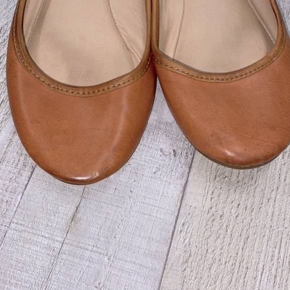 Universal Thread brown ballet flats size 6 - Picture 7 of 7